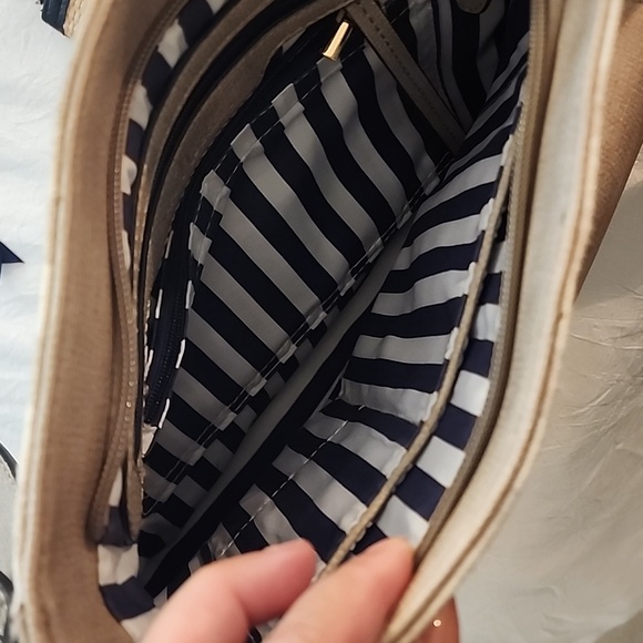 Simply Noelle purse top handle & adjustable crossbody - Picture 6 of 8